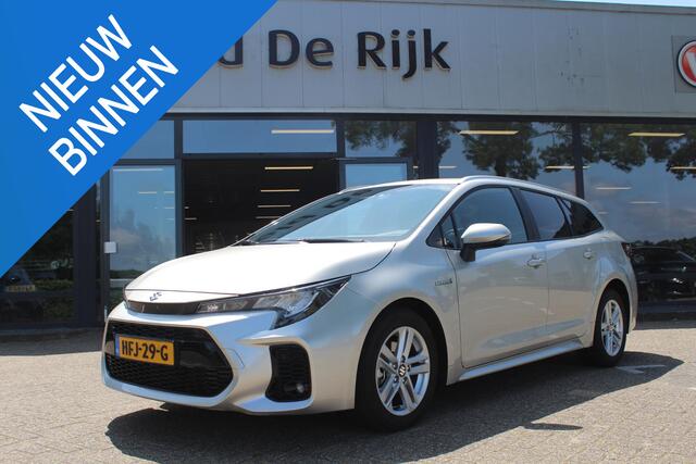 Suzuki Swace 1.8 Hybrid Select