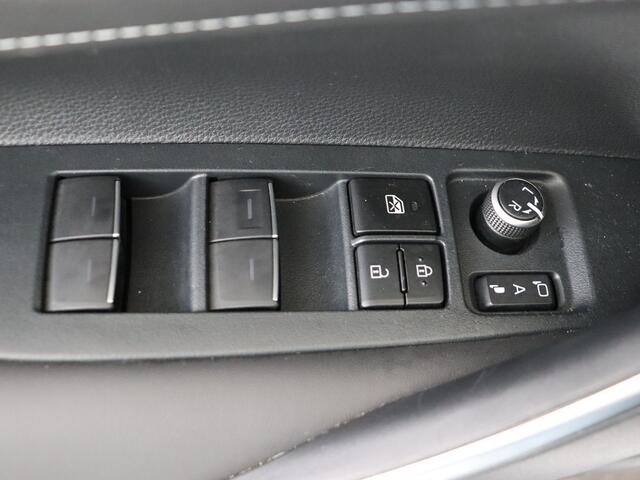 Suzuki Swace 1.8 Hybrid Style I Climate Control I Cruise Control I Camera I USB I Stoelverwarming Voor I