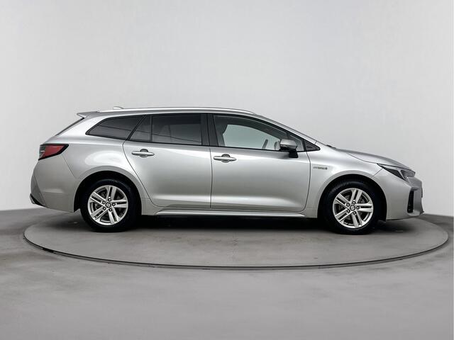 Suzuki Swace 1.8 Hybrid Style Dealeronderhouden | NL-Auto | Lichtmetalen Velgen | Stoel-/Stuur-/Voorruitverwarming | Metaallak | Apple Carplay/Android Auto |