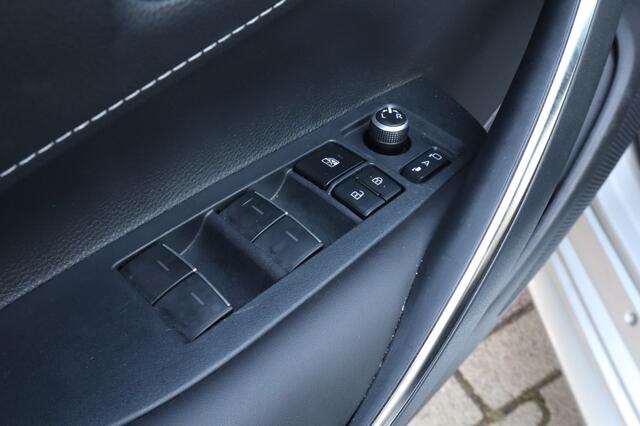 Suzuki Swace 1.8 Hybrid Style Stuur/Stoelverwarming/Apple/AndroidAuto