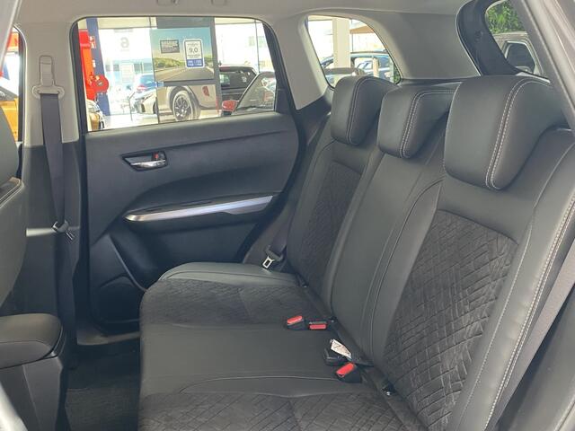 Suzuki VITARA 1.5 Hybrid Style [ INCL VOORDEEL I ADAPTIVE CRUISE I APPLE CARPL