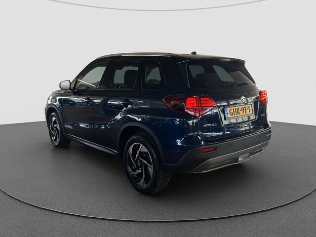 Suzuki VITARA 1.5 Hybrid Style | Stoelverwarming | Panorama dak | Parkeersensoren | Camera | Cruise Control Adaptief | DEMO