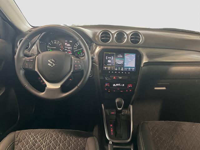 Suzuki VITARA 1.5 Hybrid Style | Stoelverwarming | Panorama dak | Parkeersensoren | Camera | Cruise Control Adaptief | DEMO