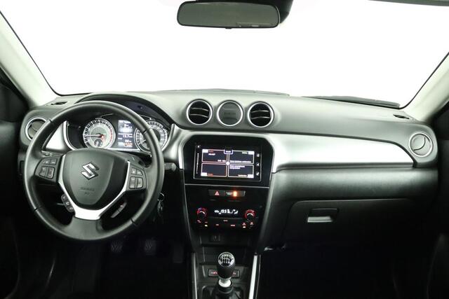 Suzuki VITARA 1.4 Boosterjet Select Smart Hybrid | Climate control | Cruise control | Camera | Stoelverwarming | Apple car play, Android auto |