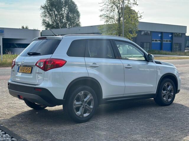 Suzuki VITARA 1.6 Rhino Automaat '' Infotainmentsystem - Camera - CC - Apple Carplay ''