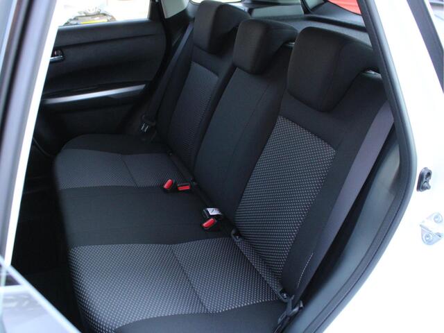 Suzuki VITARA 1.4 Boosterjet Select Smart Hybrid Adaptieve Cruise en Climate Control, Navigatie, Achteruitrijcamera