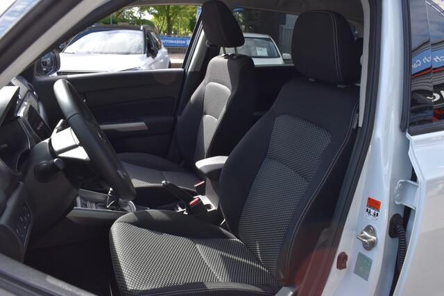 Suzuki VITARA 1.4 Boosterjet Select Smart Hybrid | 11-2024 | Navigatie | Camera | Keyless | Stoelverwarming | 12 mnd BOVAG garantie Whatsapp 06-53188999