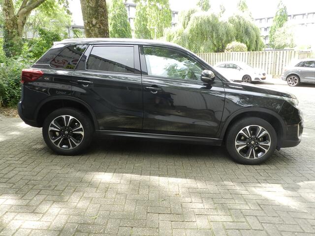 Suzuki VITARA 1.4 Boosterjet Style Smart Hybrid Carplay Camera Climate en Cruise contr leer Alcantara Parelmoer lak Automaat