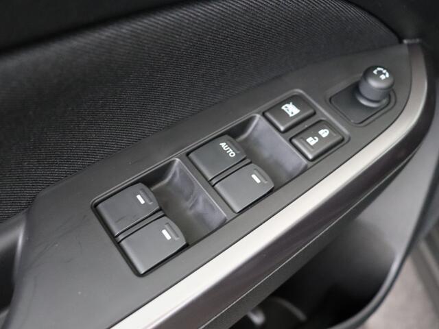 Suzuki VITARA 1.4 Boosterjet Select Smart Hybrid *Uit Voorraad Leverbaar*