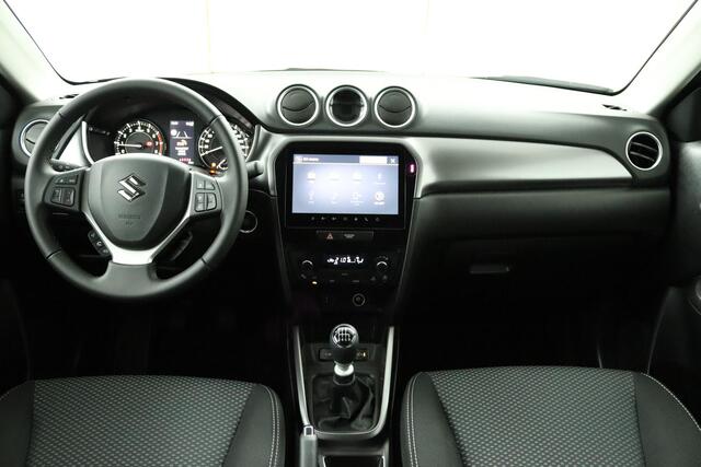 Suzuki VITARA 1.4 Boosterjet Select Smart Hybrid | Climate control | Cruise control adaptive | Navigatie | Apple carplay, Android auto | Camera | Stoelverwarming |