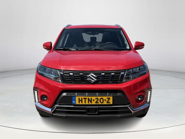 Suzuki VITARA 1.4 Boosterjet Style Smart Hybrid **NAVIGATIE/ PANORAMA DAK/ DODEHOEK DETECTIE/ 36 MAANDEN GARANTIE**
