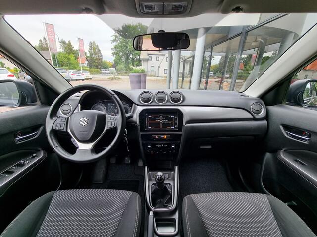 Suzuki VITARA 1.0 Boosterjet Select | 53dkm | Carplay