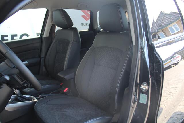 Suzuki VITARA 1.4 Boosterjet Style Hybrid Nieuw met 6 jaar garantie! Navigatie, Adaptieve Cruise Control, Parkeersensoren Voor en Achter, Stoelverwarming