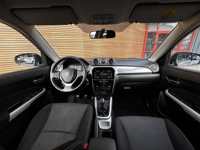 Suzuki VITARA 1.6 Exclusive Camera / Trekhaak / Navigatie