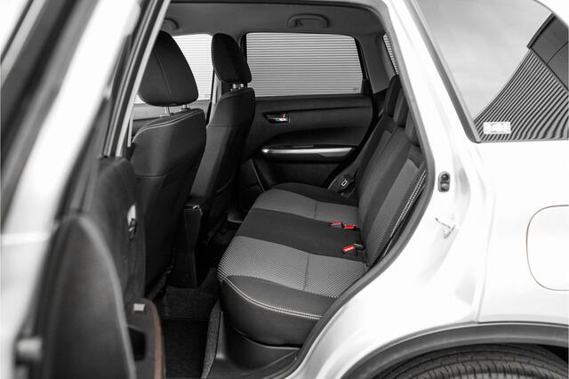 Suzuki VITARA 1.4 Boosterjet Hybrid 140PK Navi Camera