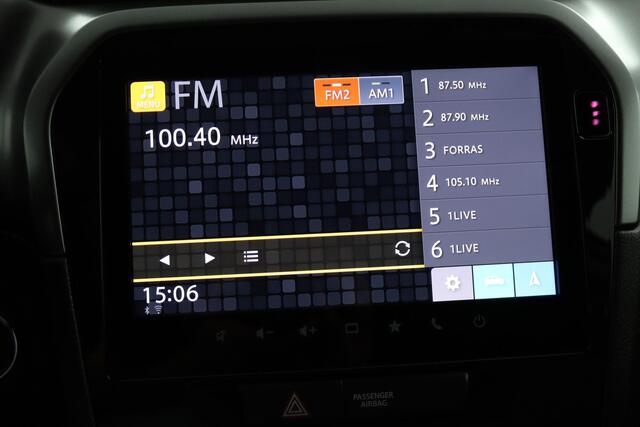 Suzuki VITARA 1.5 Hybrid Select | Automaat | Navigatie | Cruise control adaptive | Climate control | Key Less | Apple carplay, Android auto | Camera | Stoelverwarming |