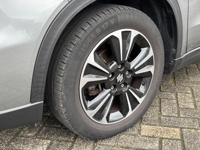 Suzuki VITARA 1.4 Boosterjet Style Smart Hybrid Clima/CarPlay/Panodak