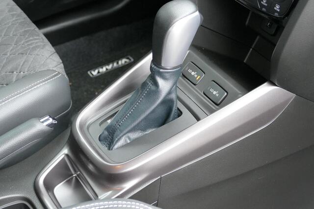 Suzuki VITARA 1.4 Boosterjet Style Hybrid | Camera | Stoelverwarming | Apple carplay | Automaat | Rijklaarprijs |