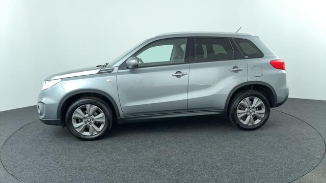 Suzuki VITARA 1.6 Exclusive / P.Cam / All-seasonbanden