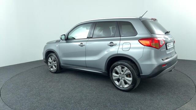 Suzuki VITARA 1.6 Exclusive / P.Cam / All-seasonbanden