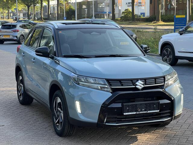 Suzuki VITARA 1.5 Hybrid Style | Panoramadak | Half leder | Navigatie |