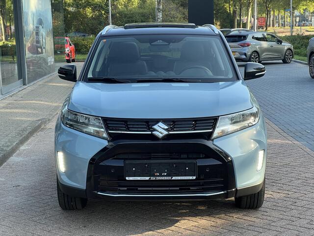 Suzuki VITARA 1.5 Hybrid Style | Panoramadak | Half leder | Navigatie |