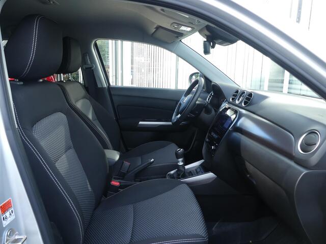 Suzuki VITARA 1.4 Boosterjet Select Smart Hybrid All Season banden, Apple Carpl/Andr Auto