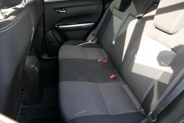 Suzuki VITARA 1.5 Hybrid Select AllGrip | Camera | Stoelverwarming | Climate control | rijklaarprijs