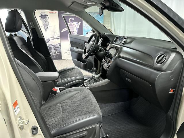 Suzuki VITARA 1.4 Boosterjet Style Smart Hybrid Navi | LED | Camera