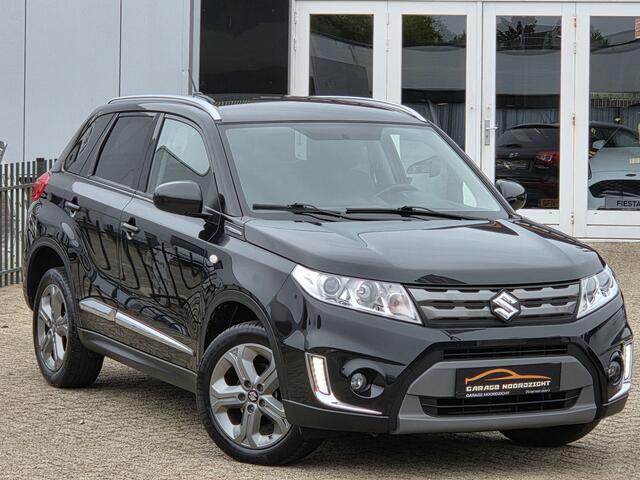 Suzuki VITARA 1.6 120pk Exclusive XENON|CRUISE CONTROL|ECC/AIRCO|BLUE TOOTH TELEFONIE|USB|STOELVERWARMING|TREKHAAK AFNEEMBAAR|17 INCH Maandag tot Vrijdag geopend van 09.00 uur tot 20.00 uur en Zaterdag van 09.00 tot 18.00 uur