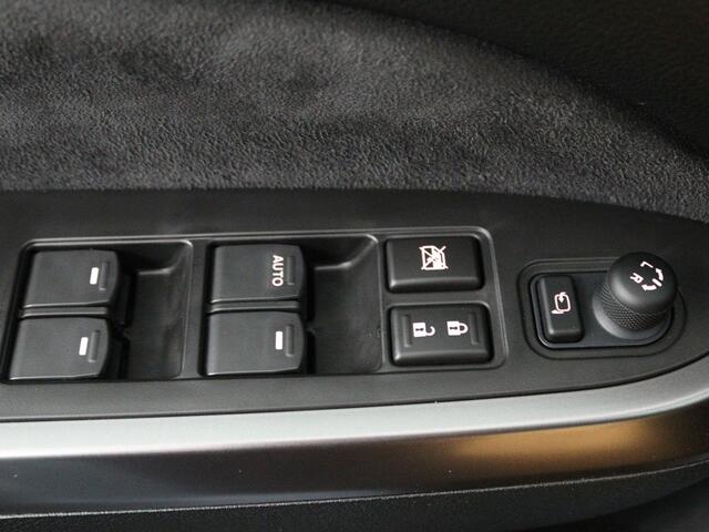 Suzuki VITARA 1.4 Boosterjet Smart Hybrid Style | Apple Carplay / Android Auto (Navigatie) | Parkeersensoren rondom | Lederen bekleding | Keyless Entry |