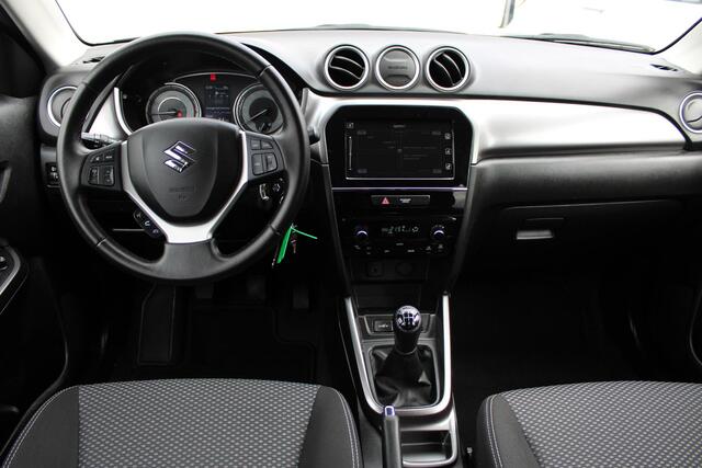 Suzuki VITARA 1.0 Boosterjet Select , Trekhaak, 1e Eig, en MAAR 34000 km!!