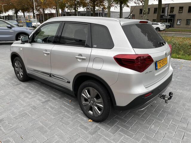 Suzuki VITARA 1.0 Boosterjet Select | Trekhaak | Achteruitrijcamera | Cruise Control |