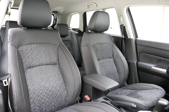 Suzuki VITARA 1.5 Hybrid Style | Automaat | Cruise control | Climate control | Achteruitrijcamera | Parkeersensoren