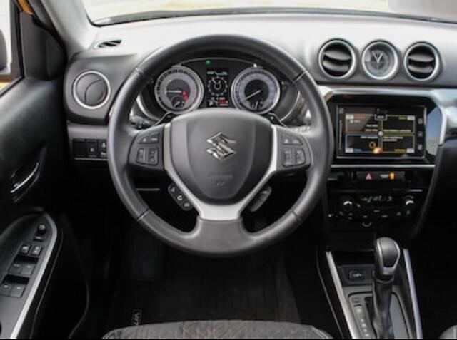 Suzuki VITARA 1.5 Hybrid Style Pano/Navi/360