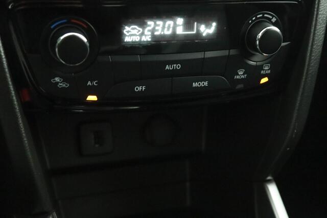 Suzuki VITARA 1.4 Boosterjet Select Smart Hybrid | Climate control | Cruise control | Navigatie | Camera | Apple carplay, Android auto | Lichtmetalen velgen |