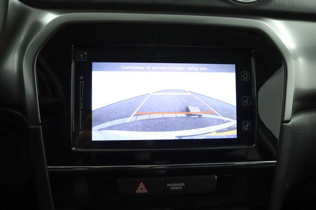 Suzuki VITARA 1.4 Boosterjet Select Smart Hybrid | Climate control | Cruise control | Navigatie | Camera | Apple carplay, Android auto | Lichtmetalen velgen |