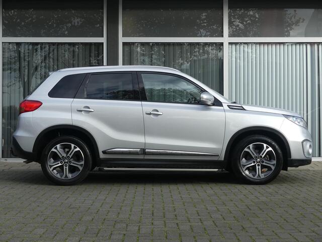 Suzuki VITARA 1.6 High Executive AUTOMAAT Vol. Dealer onderhouden, Trekhaak, Apple Carpl/Andr Auto, Pano Dak