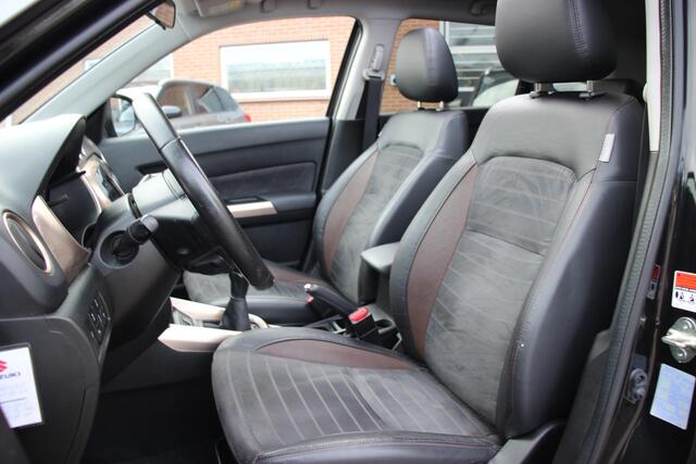 Suzuki VITARA 1.6 Experience | Trekhaak | Opendak | Leer | PDC |