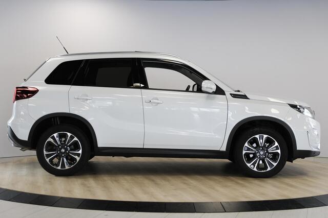 Suzuki VITARA 1.5 Hybrid Style | Schuif- kanteldak | Cruise Adaptief | Camera