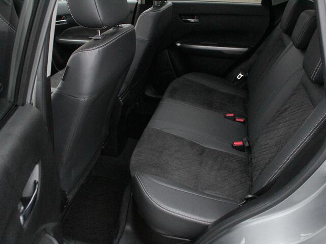 Suzuki VITARA 1.5 Hybrid Style Automaat | Navi | Adap. Cruise | Schuifdak | Camera | Lm-Velgen