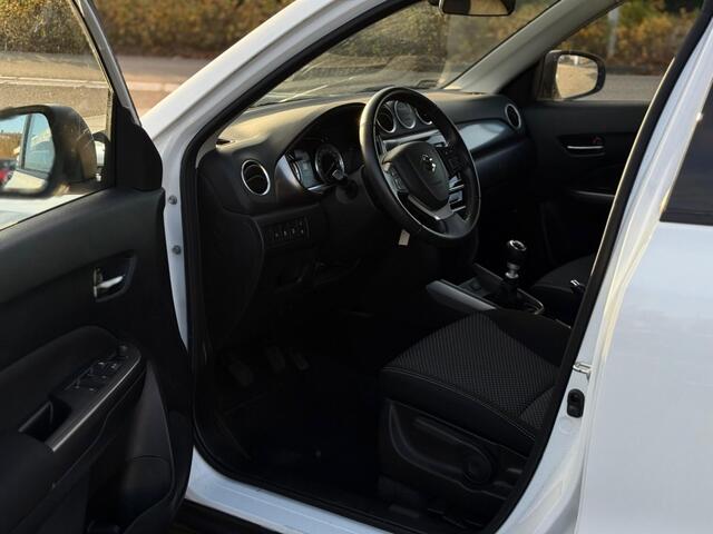 Suzuki VITARA 1.4 SELECT SMART HYBRID CAMERA NAVI ADD CRUISE