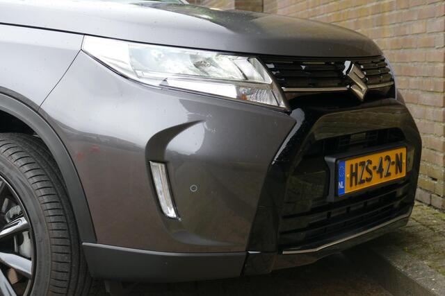 Suzuki VITARA 1.4 Boosterjet Smart Hybrid Style | DEMO | RIJKLAARPRIJS | 18 INCH VELGEN|