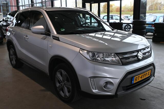 Suzuki VITARA 1.6 Exclusive Clima Navigatie Trekhaak Goed Onderhouden! Inruil Mogelijk!