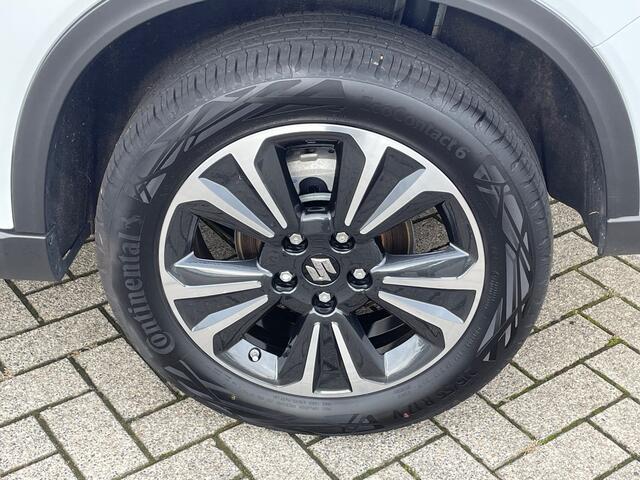 Suzuki VITARA 1.5 Hybrid Style Automaat Navigatie, Schuifdak, Adaptive Cruisecontrol, Climate Control, 17"Lm, Dodehoek Detectie