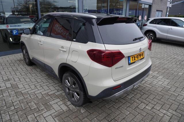 Suzuki VITARA 1.0 Boosterjet Select | Spoiler | Stootlijsten | Achteruitrijcamera |