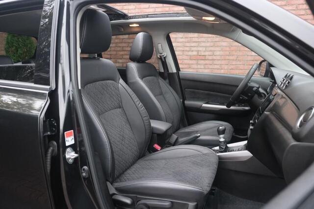 Suzuki VITARA 1.4 Boosterjet 130pk Style Smart Hybrid | Navi | App Connect | Climate | Adaptive Cruise | Panoramadak | Camera | Keyless | Blind Spot