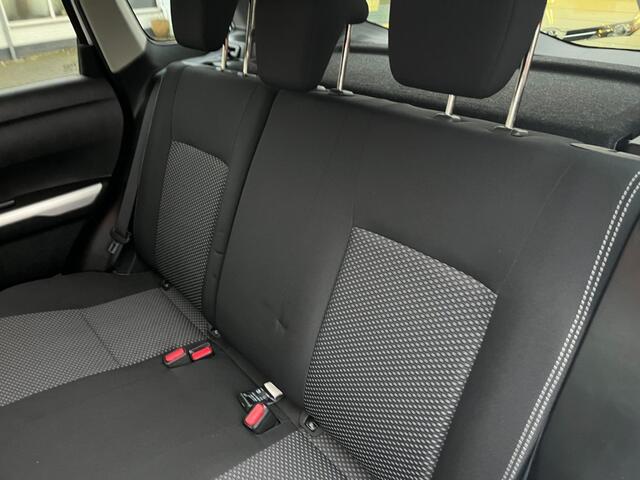 Suzuki VITARA 1.6 Exclusive, AUT. 4 cilinder, full options, Nieuwstaat!