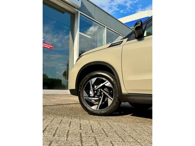 Suzuki VITARA 1.4 Boosterjet Smart Hybrid Aut Style * Apple carplay * Achteruitrijcamera * Stoelverwarming *