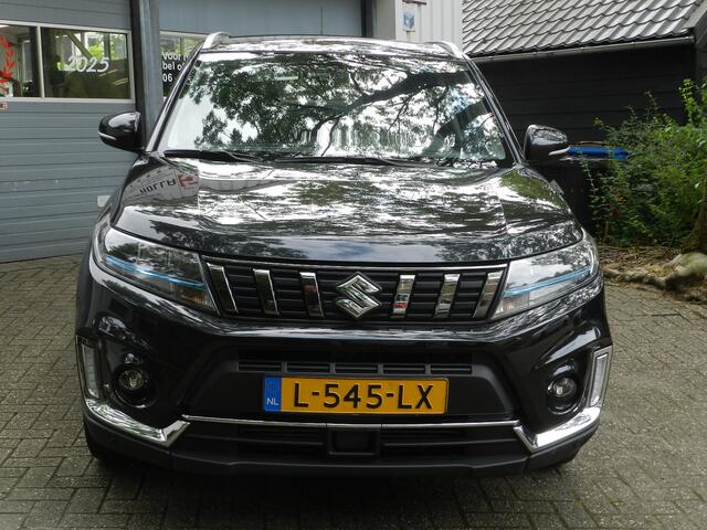 Suzuki VITARA 1.4 Boosterjet Style Smart Hybrid Carplay Camera Climate en Cruise contr leer Alcantara Parelmoer lak Automaat